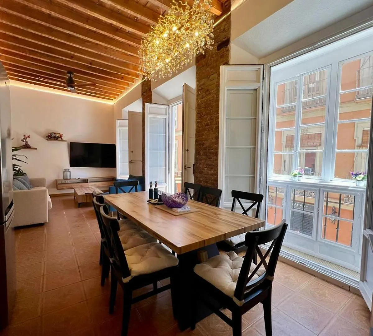 Apartment Casa Naty, Espacioso Renovado Apartamento En El Centro De Malaga Spain