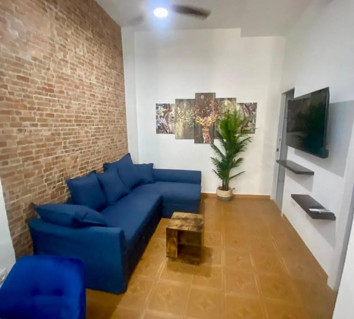 Casa Naty, Espacioso Renovado Apartamento En El Centro De Malaga