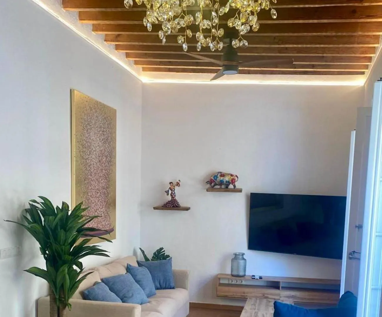 Casa Naty, Espacioso Renovado Apartamento En El Centro De Malaga